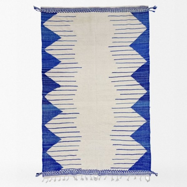 Tappeto kilim berbero blu e bianco