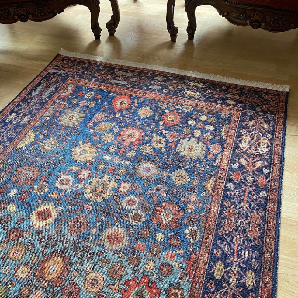 Tappeto blu orientale in stile kilim lavabile