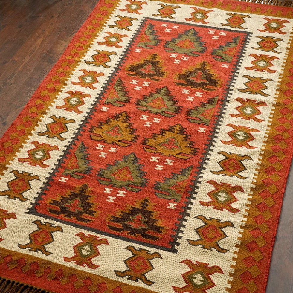 Tappeto kilim indiano ispirato al Natale