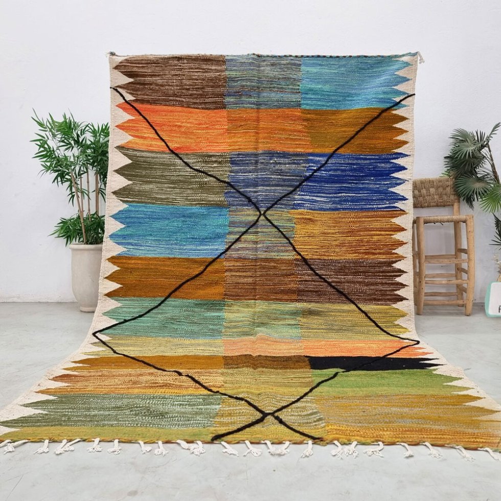 Tappeto kilim marocchino colorato
