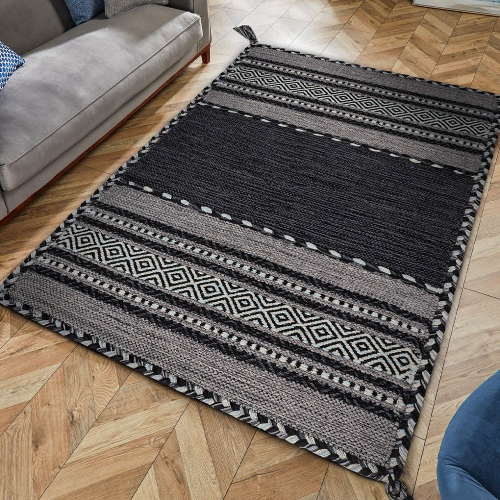 Tappeto kilim moderno nero fatto a mano