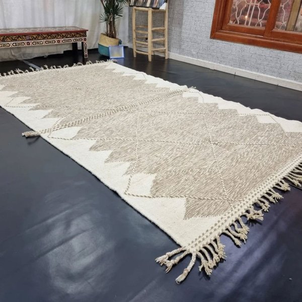 Tappeto Kilim beige marocchino