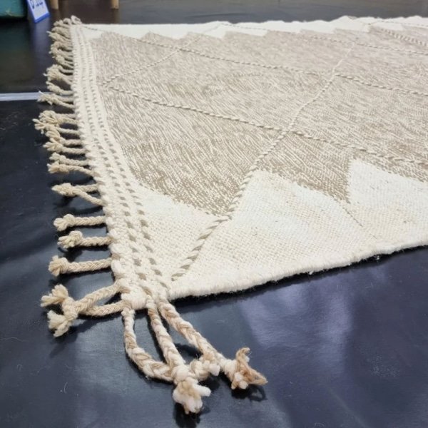 Tappeto Kilim beige marocchino