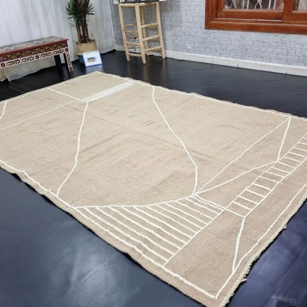 Tappeto marocchino kilim beige a tinta unita