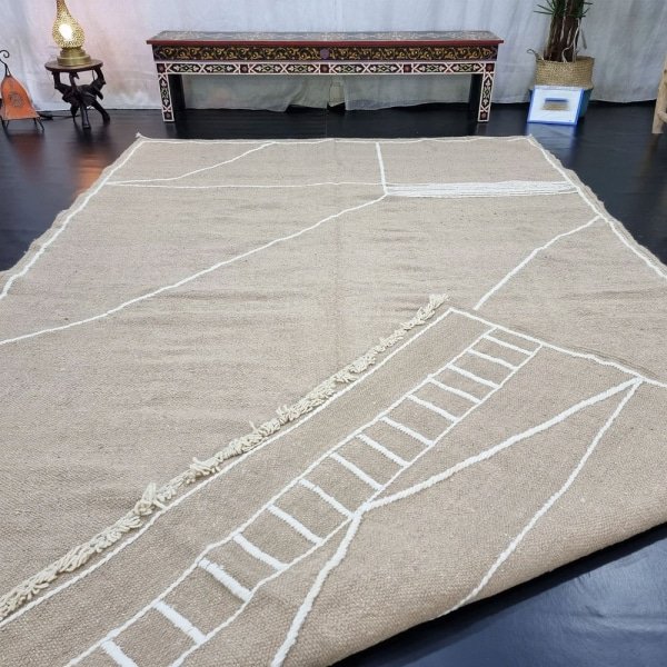 Tappeto marocchino kilim beige a tinta unita