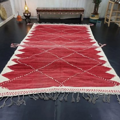 Tappeto kilim marocchino rosso