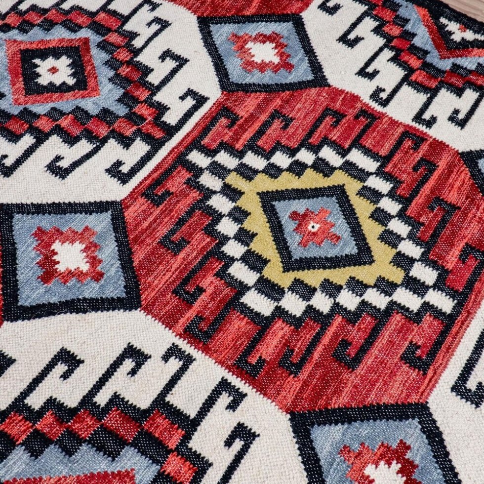 Tappeto tribale indiano kilim rosso
