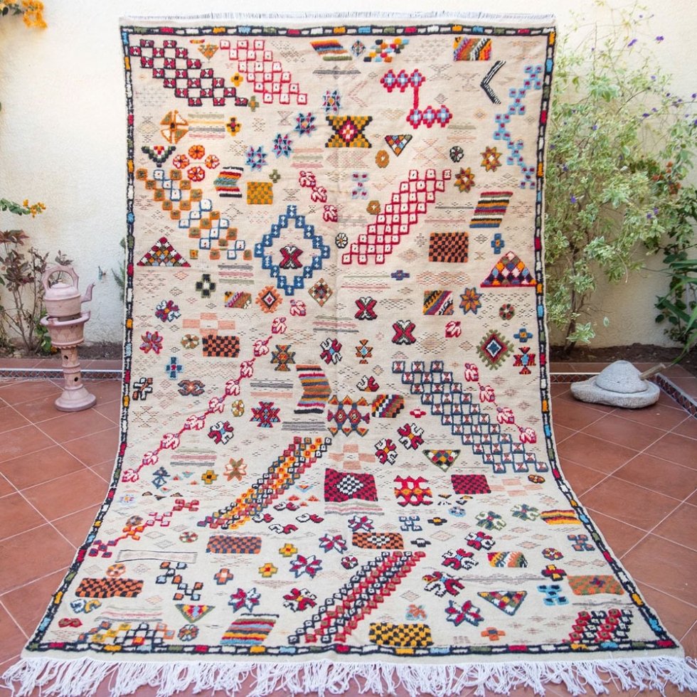 Tappeto kilim berbero Akhnif tradizionale bianco