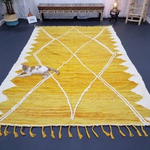 Tappeto kilim marocchino giallo e bianco