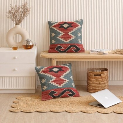 Cuscini Kilim Pottery Barn