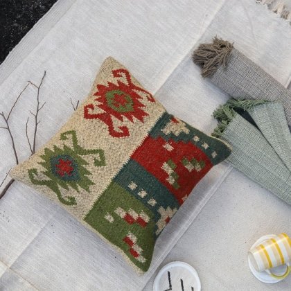 Cuscino kilim in stile turco