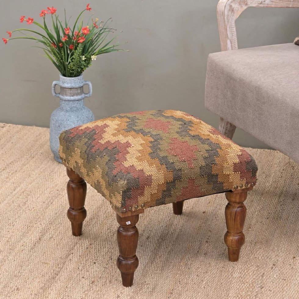 Pouf poggiapiedi chevron kilim diamantato