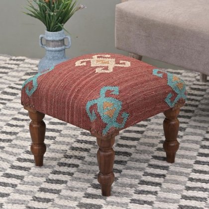 Sgabello ottomano Navajo in kilim rosso