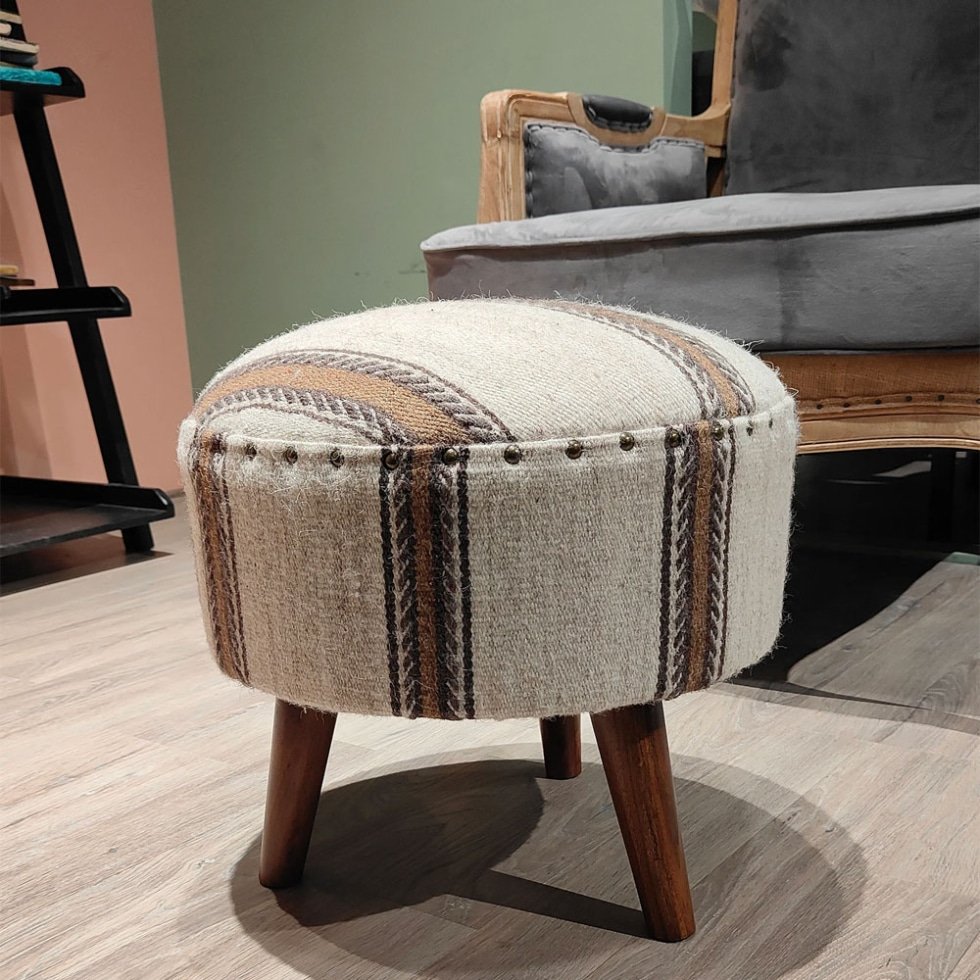 Sgabello pouf kilim rotondo in lana