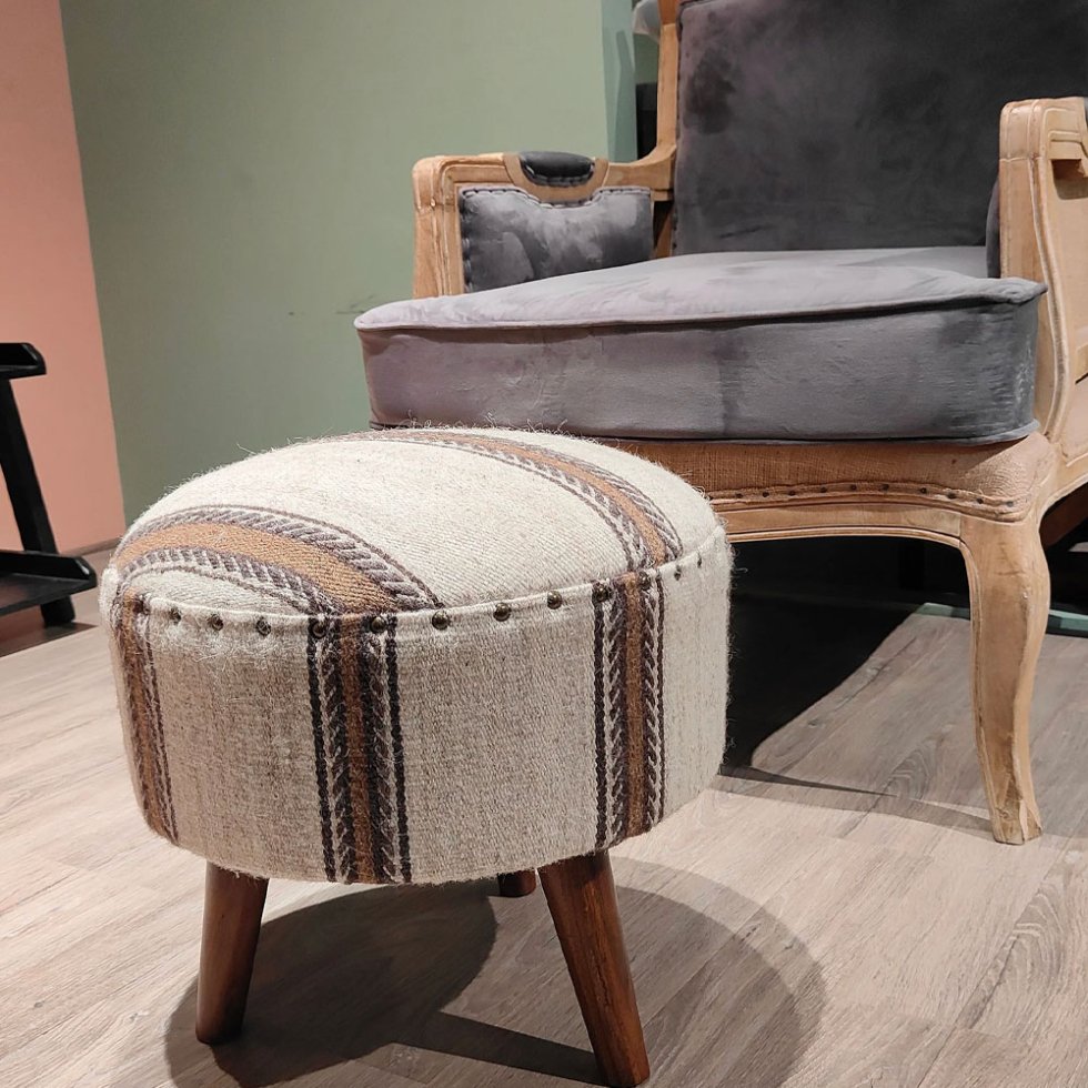 Sgabello pouf kilim rotondo in lana