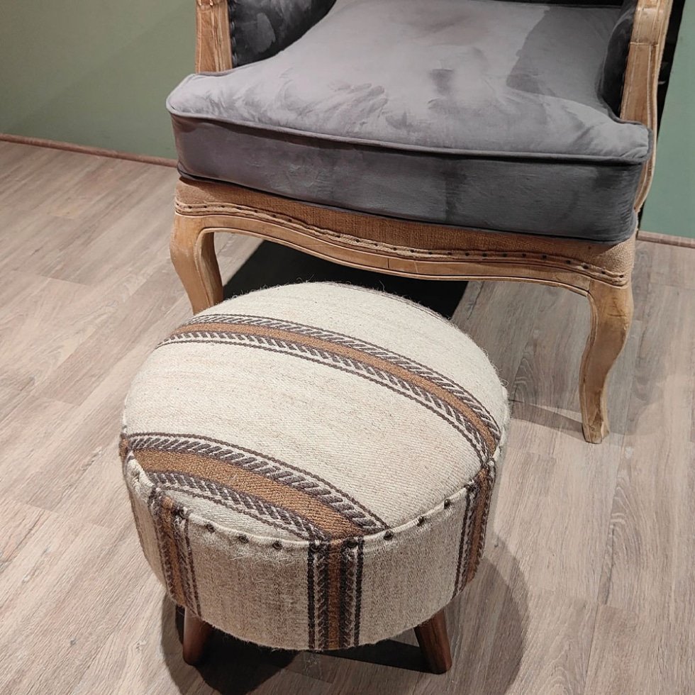 Sgabello pouf kilim rotondo in lana