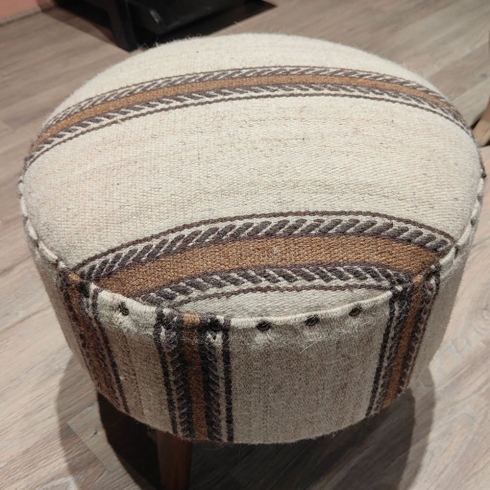 Sgabello pouf kilim rotondo in lana