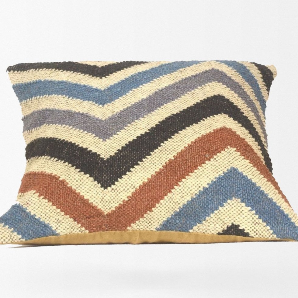 Cuscini kilim Chevron in lana e juta