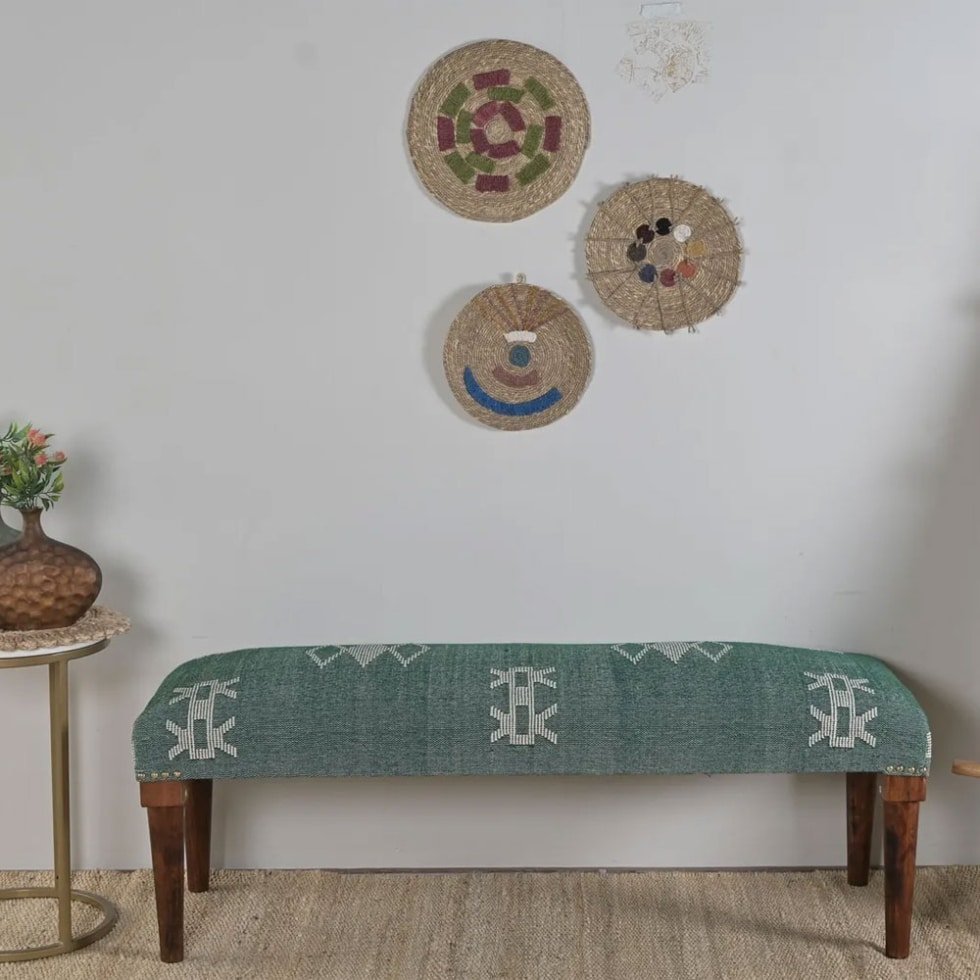 Panca con pouf kilim verde