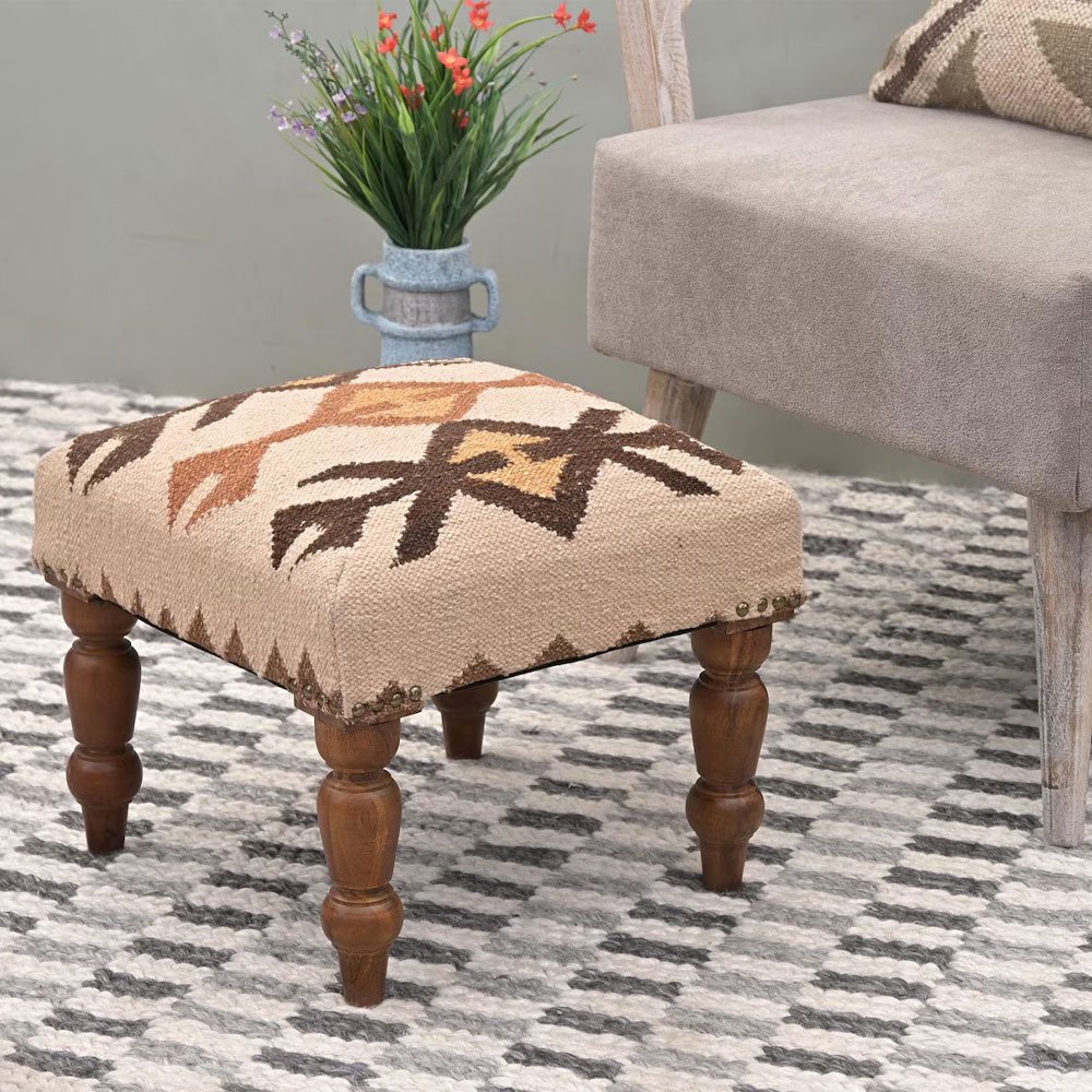 Pouf pouf tribale kilim avorio Pouf pouf tribale kilim avorio