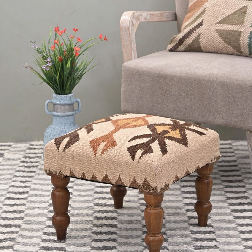 Pouf pouf tribale kilim avorio Pouf pouf tribale kilim avorio