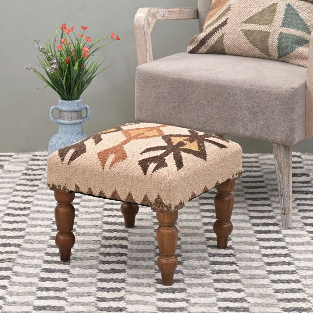 Pouf pouf tribale kilim avorio Pouf pouf tribale kilim avorio